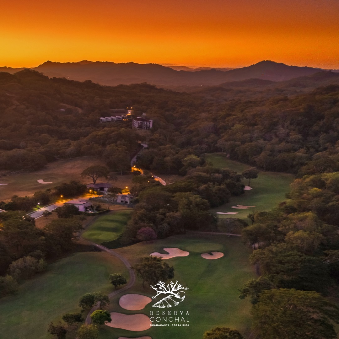 Evening aerial photograph of a golf course